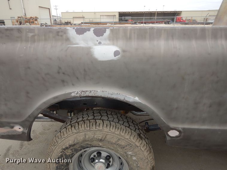 image for item DM1599 1970 GMC 5500 truck cab and chassis