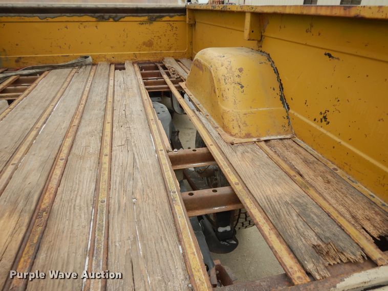 image for item DM1599 1970 GMC 5500 truck cab and chassis