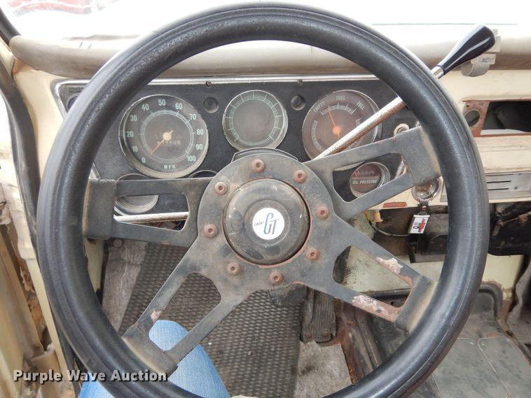 image for item DM1599 1970 GMC 5500 truck cab and chassis