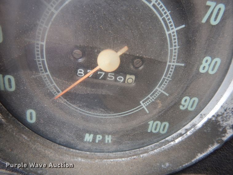 image for item DM1599 1970 GMC 5500 truck cab and chassis