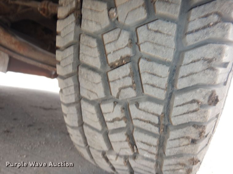 image for item DM1599 1970 GMC 5500 truck cab and chassis