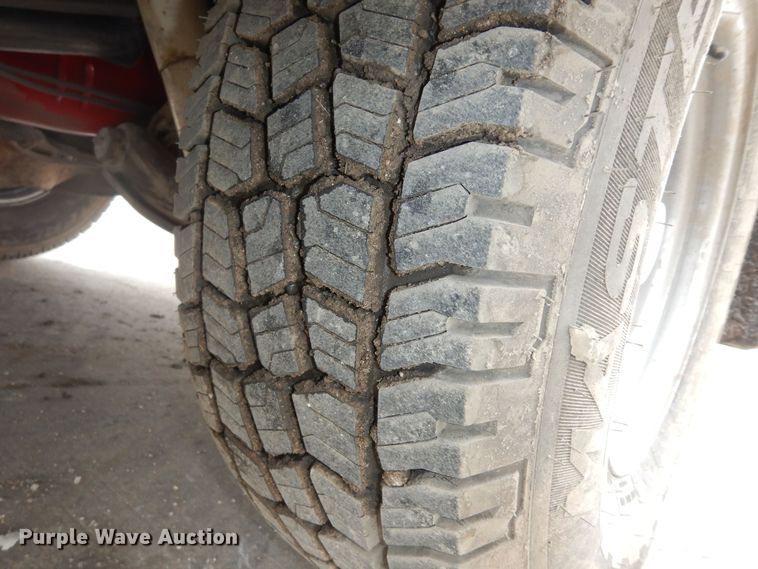 image for item DM1599 1970 GMC 5500 truck cab and chassis