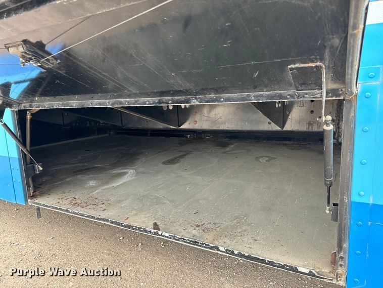 image for item DN2414 2005 Blue Bird All American school bus