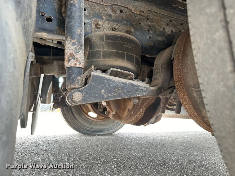 image for item DN2414 2005 Blue Bird All American school bus