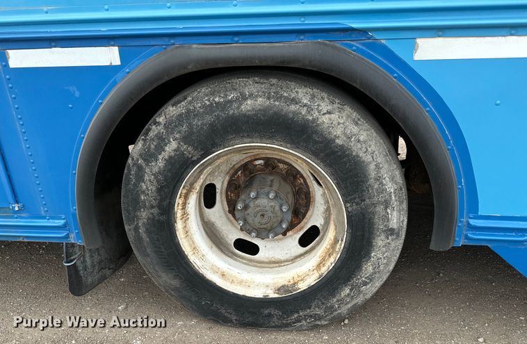 image for item DN2414 2005 Blue Bird All American school bus