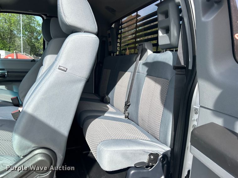 image for item DO1074 2015 Ford  F250 Super Duty SuperCab pickup truck