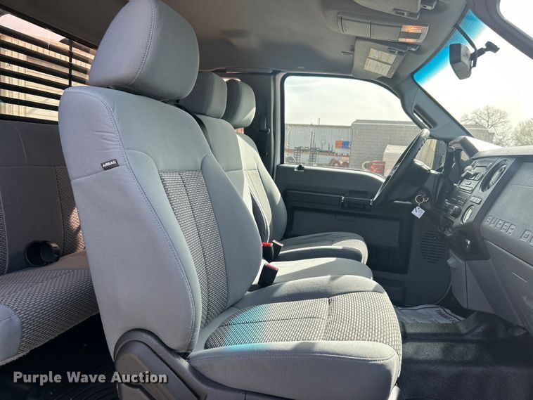 image for item DO1074 2015 Ford  F250 Super Duty SuperCab pickup truck