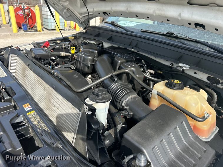 image for item DO1074 2015 Ford  F250 Super Duty SuperCab pickup truck