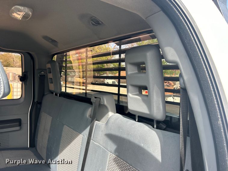 image for item DO1075 2015 Ford F250 Super Duty SuperCab pickup truck