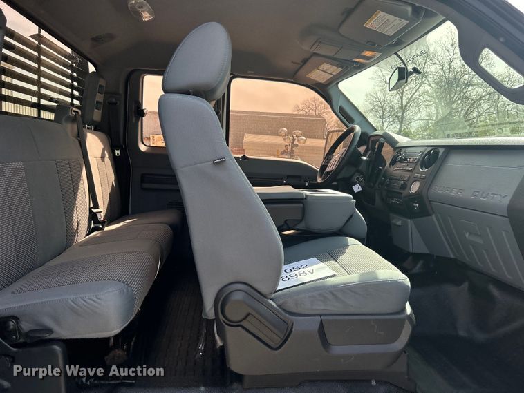 image for item DO1075 2015 Ford F250 Super Duty SuperCab pickup truck