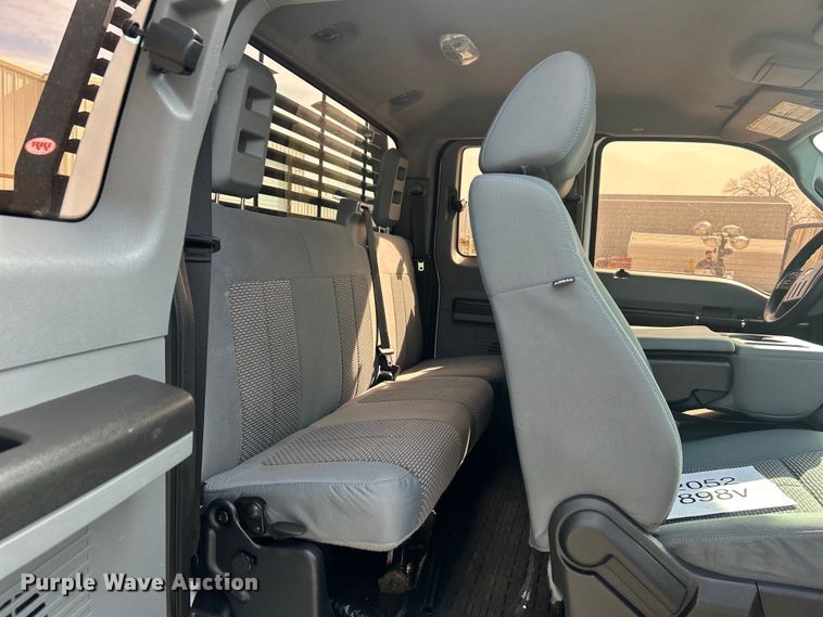 image for item DO1075 2015 Ford F250 Super Duty SuperCab pickup truck