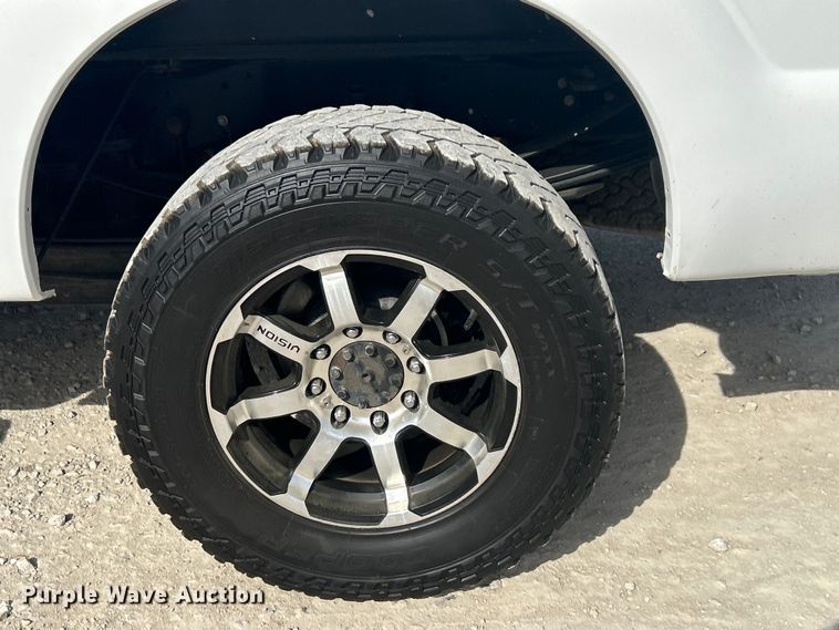 image for item DO1075 2015 Ford F250 Super Duty SuperCab pickup truck