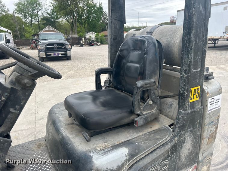 image for item DO1080 Nissan 50 forklift