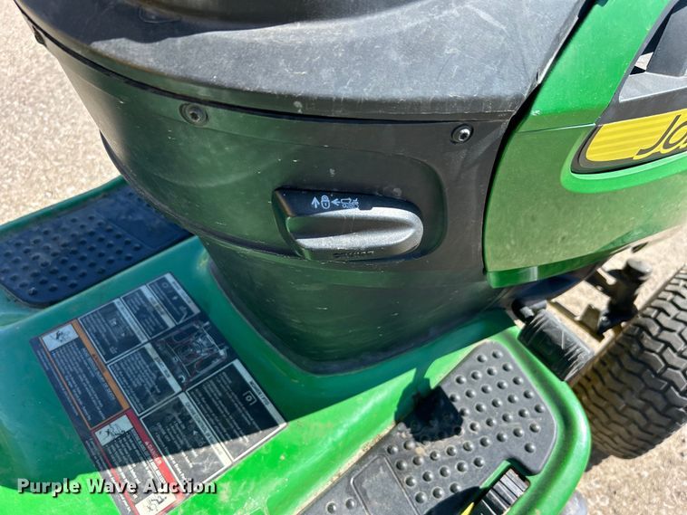 image for item DO1081 2015 John Deere D130 lawn mower