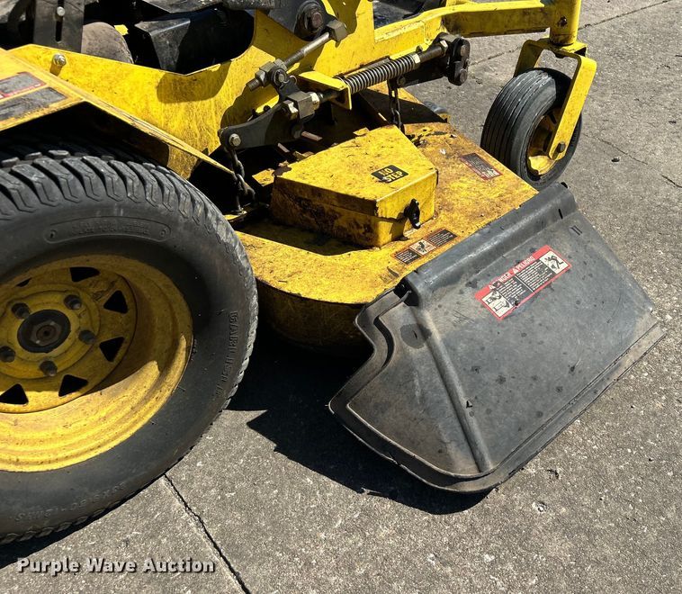 image for item DO1083 Great Dane Chariot ZTR lawn mower