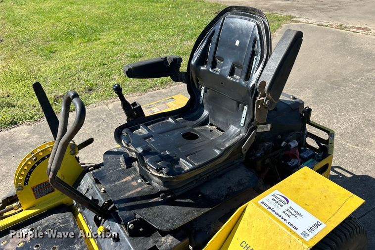 image for item DO1083 Great Dane Chariot ZTR lawn mower