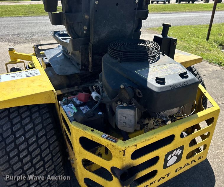 image for item DO1083 Great Dane Chariot ZTR lawn mower