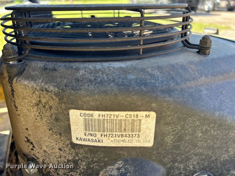 image for item DO1083 Great Dane Chariot ZTR lawn mower