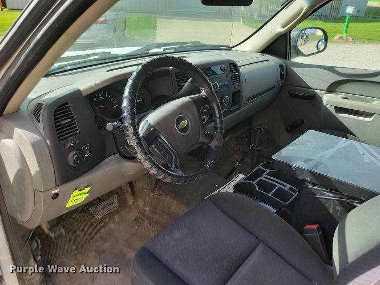 image for item DP1316 2013 Chevrolet  Silverado 1500 pickup truck