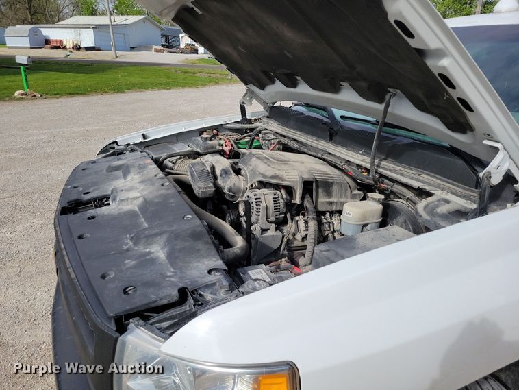 image for item DP1316 2013 Chevrolet  Silverado 1500 pickup truck