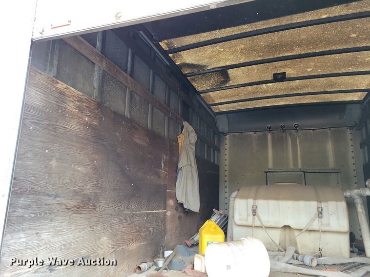 image for item DP1327 1997 Chevrolet Express G3500 box truck