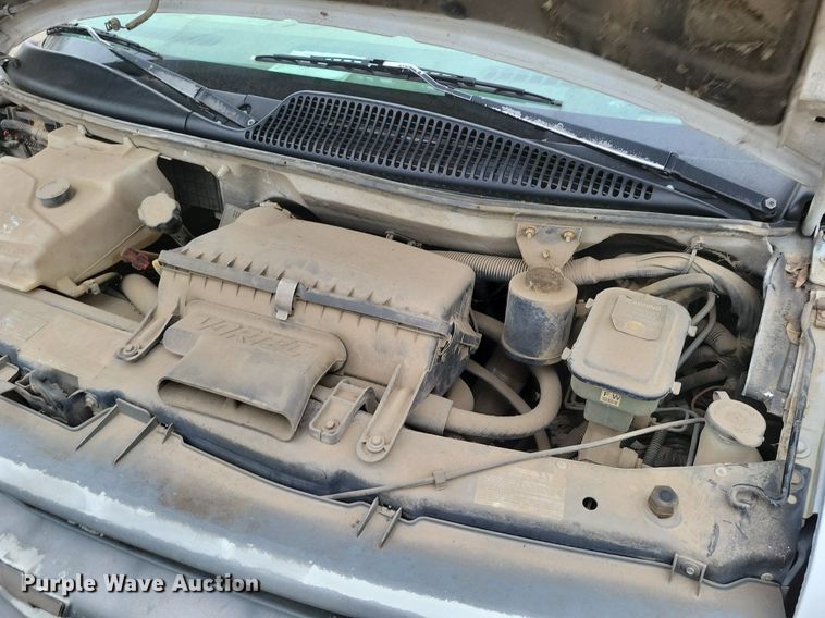 image for item DP1327 1997 Chevrolet Express G3500 box truck