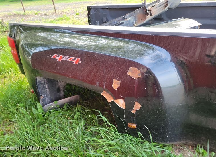 image for item DP1337 2015 Chevrolet 3500 pickup bed