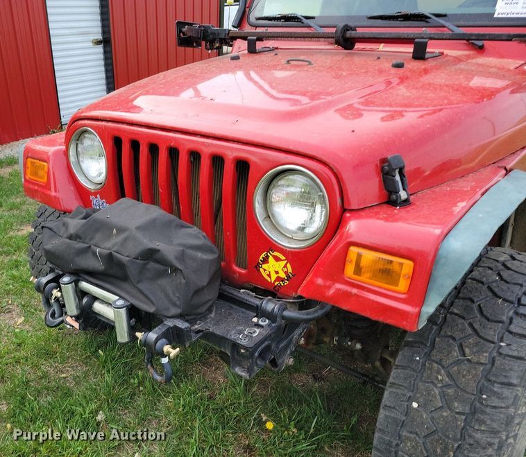 image for item DP1340 1998 Jeep Wrangler  SUV