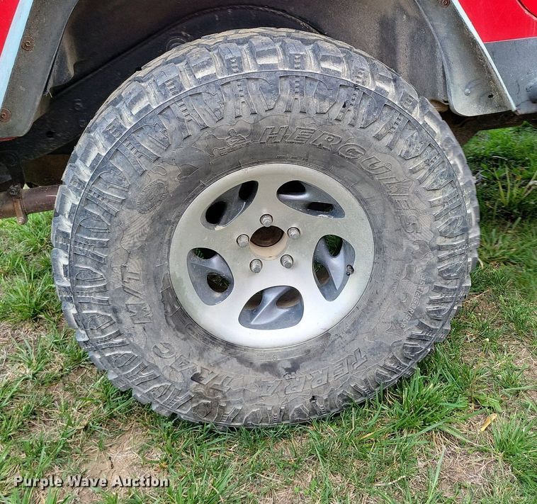 image for item DP1340 1998 Jeep Wrangler  SUV