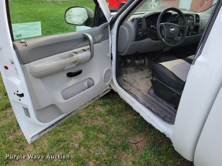 image for item DP1341 2007 Chevrolet  Silverado 1500 pickup truck