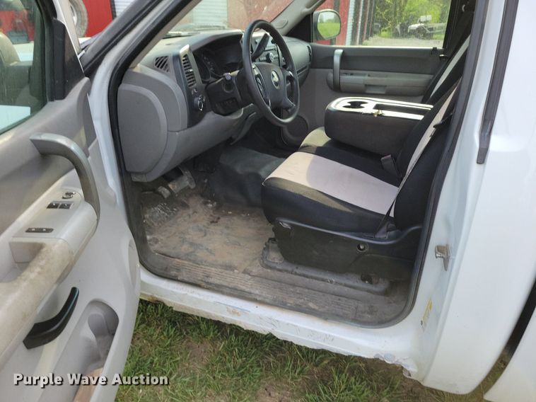 image for item DP1341 2007 Chevrolet  Silverado 1500 pickup truck