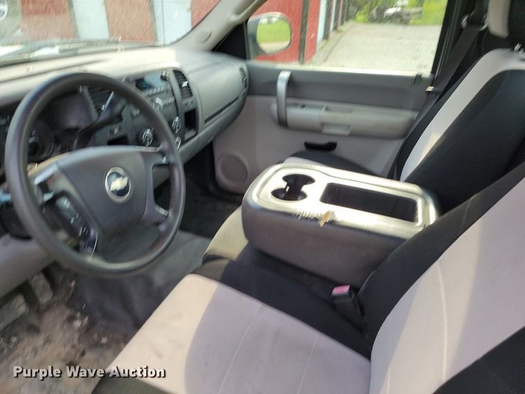 image for item DP1341 2007 Chevrolet  Silverado 1500 pickup truck