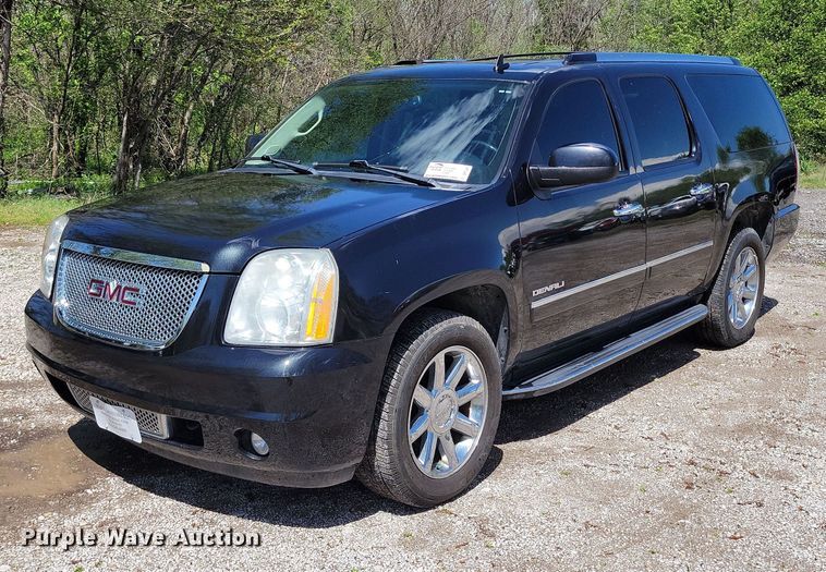 image for item DP1347 2011 GMC Yukon Denali XL SUV