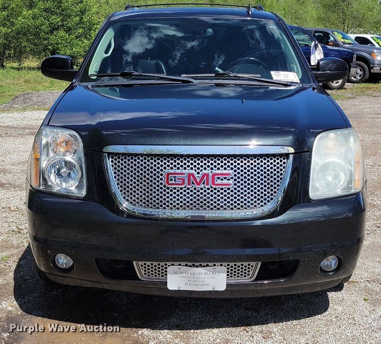 image for item DP1347 2011 GMC Yukon Denali XL SUV
