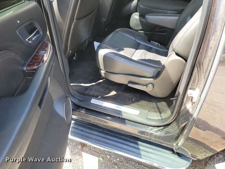 image for item DP1347 2011 GMC Yukon Denali XL SUV