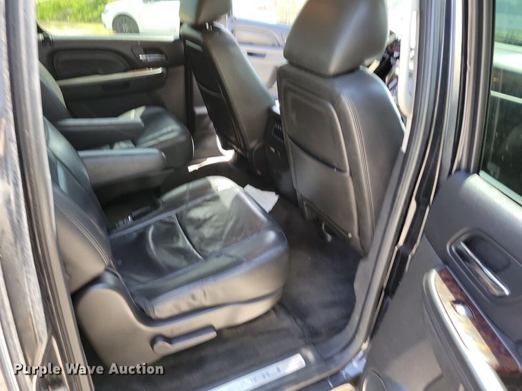 image for item DP1347 2011 GMC Yukon Denali XL SUV