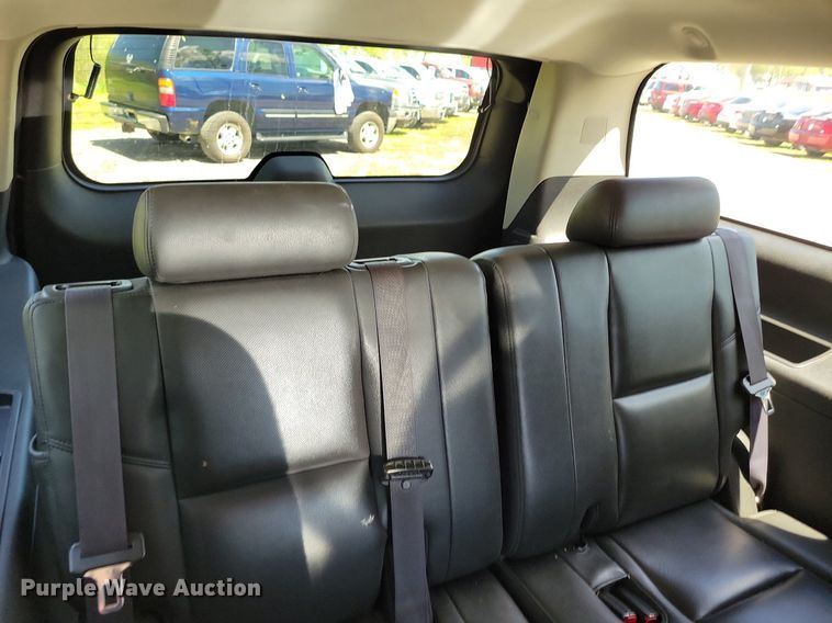 image for item DP1347 2011 GMC Yukon Denali XL SUV