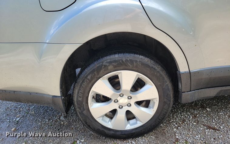 image for item DP1348 2011 Subaru Outback SUV