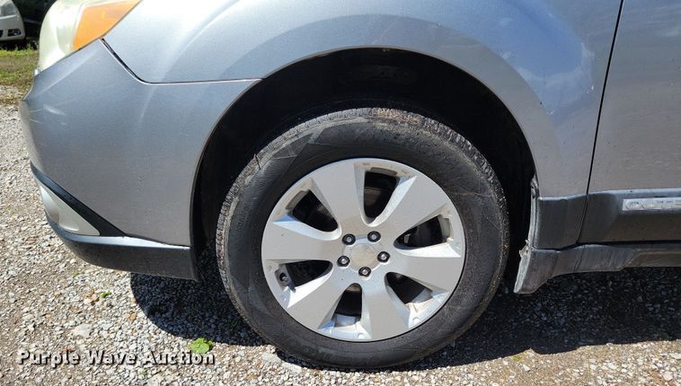 image for item DP1348 2011 Subaru Outback SUV
