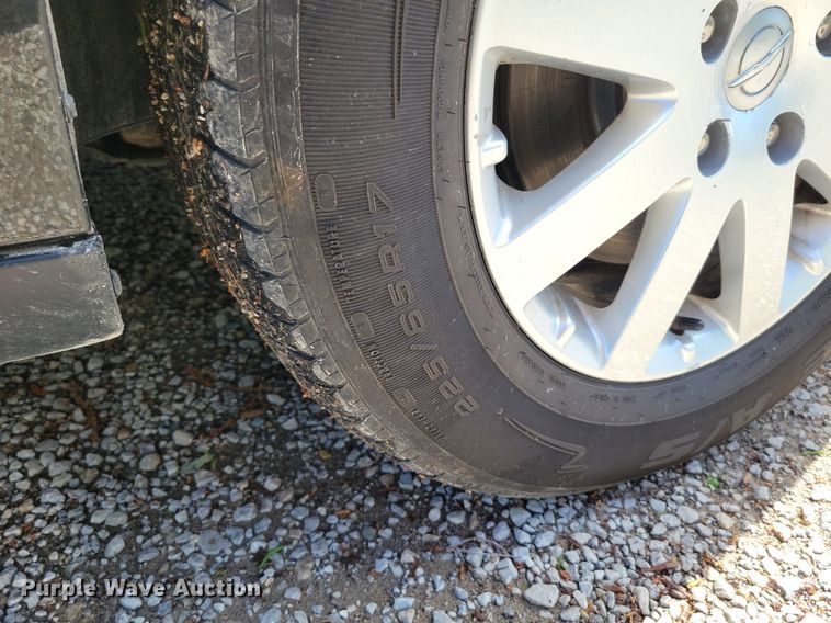 image for item DP1349 2014 Chrysler Town and Country van