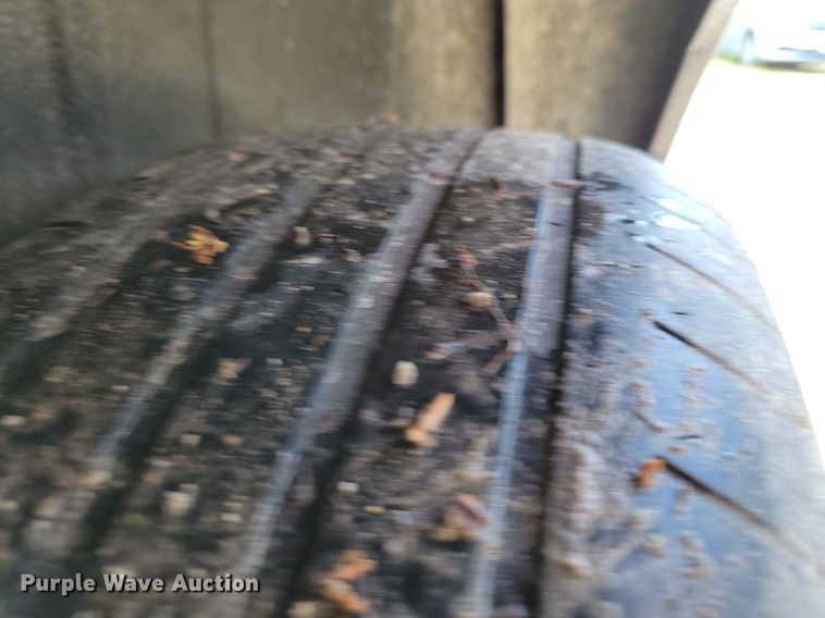 image for item DP1349 2014 Chrysler Town and Country van