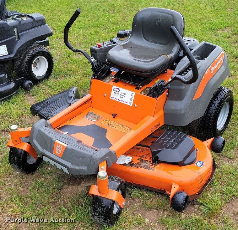 image for item DP1425 Husqvarna  Z254 ZTR lawn mower