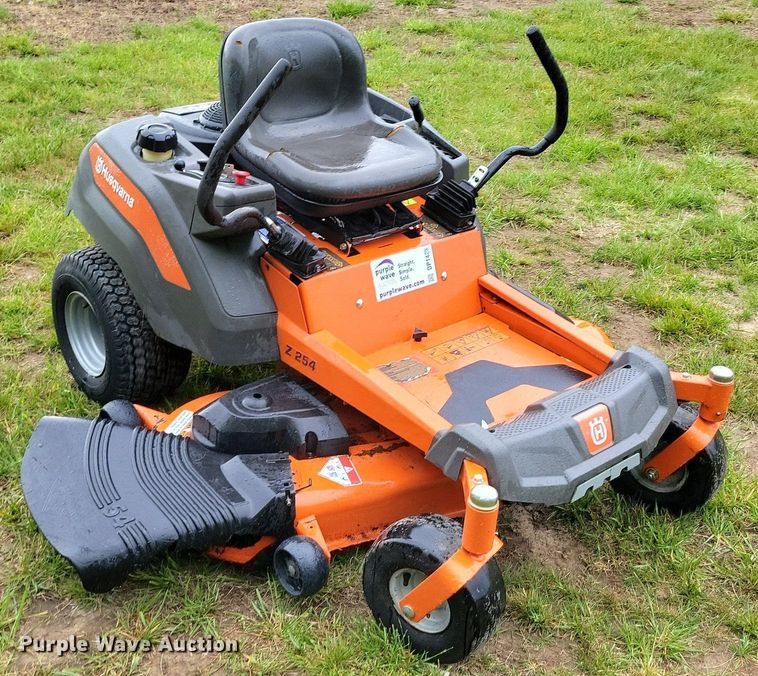 image for item DP1425 Husqvarna  Z254 ZTR lawn mower