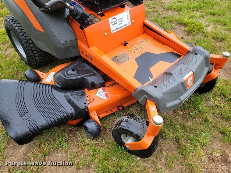 image for item DP1425 Husqvarna  Z254 ZTR lawn mower