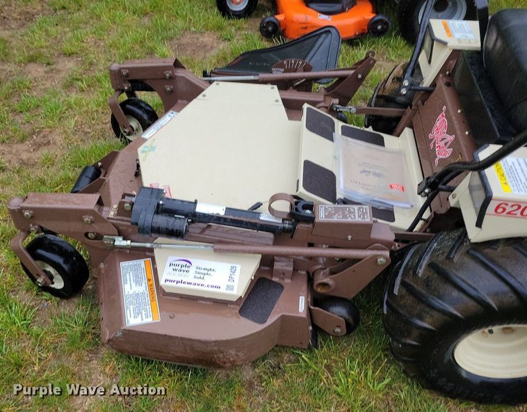 image for item DP1426 Grasshopper 620T ZTR lawn mower