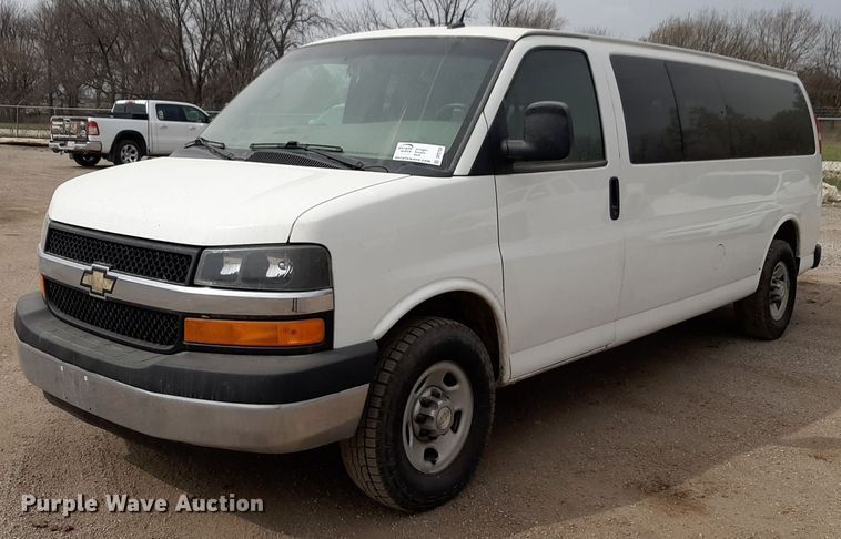 image for item DP2759 2014 Chevrolet Express 3500 van