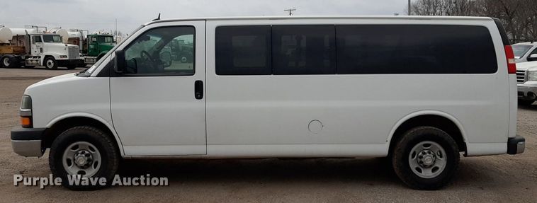 image for item DP2759 2014 Chevrolet Express 3500 van
