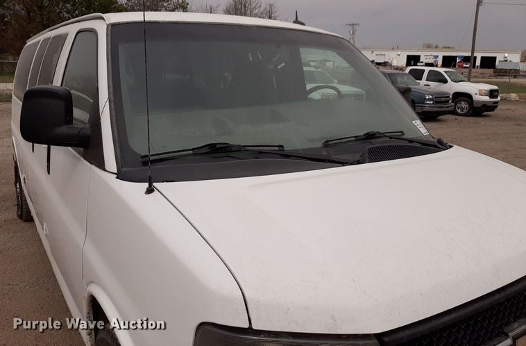 image for item DP2759 2014 Chevrolet Express 3500 van