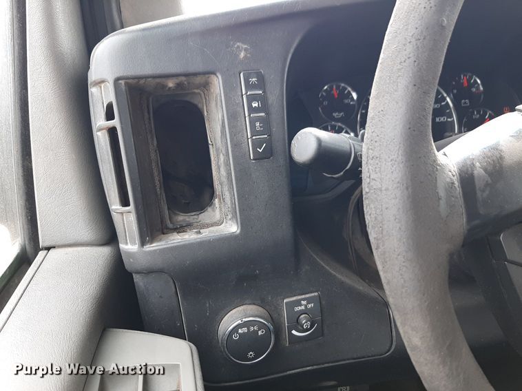 image for item DP2759 2014 Chevrolet Express 3500 van