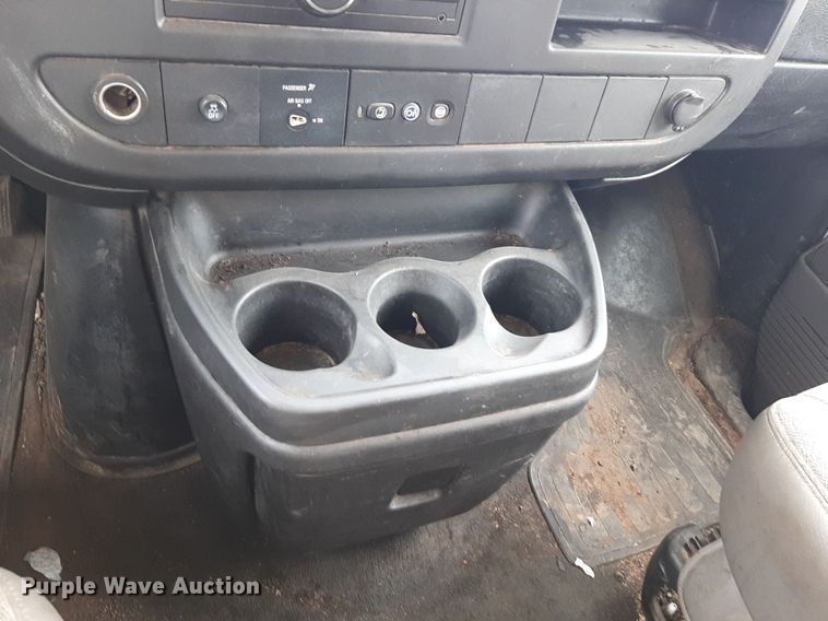 image for item DP2759 2014 Chevrolet Express 3500 van